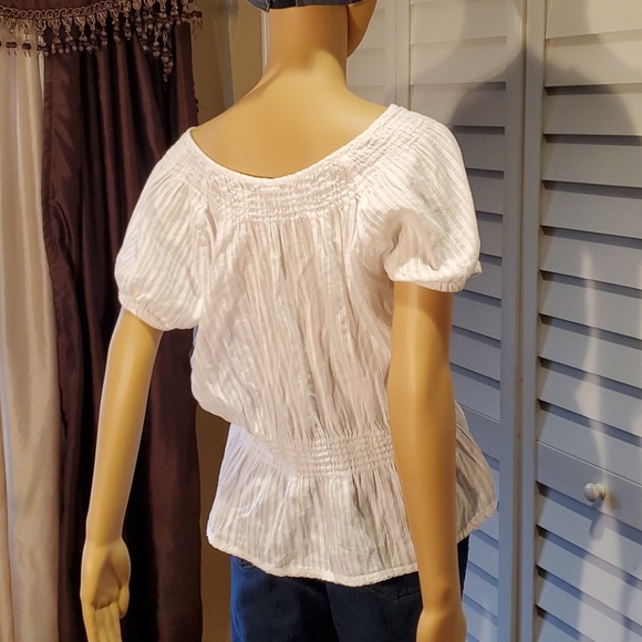 Comfortable cotton smock style short sleeve top - Picture 5 of 5